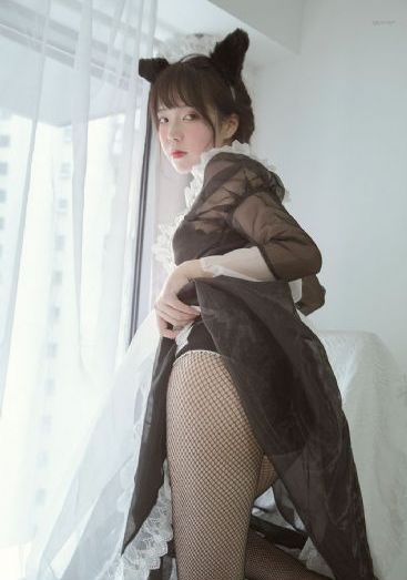 第一次爱的人免费看完整版_超清天堂在线